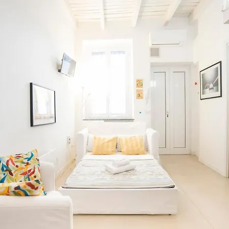アパート Isola 5 Minutes From Porta Garibaldi Station