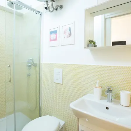 Isola 5 Minutes From Porta Garibaldi Station Appartement *